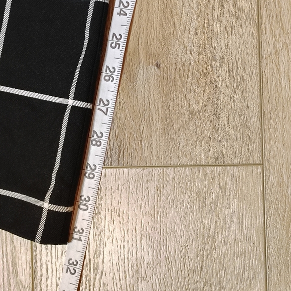 Express Women's Size 2 Columnist Barely Boot Mid-rise Black And White Trousers - Picture 5 of 7